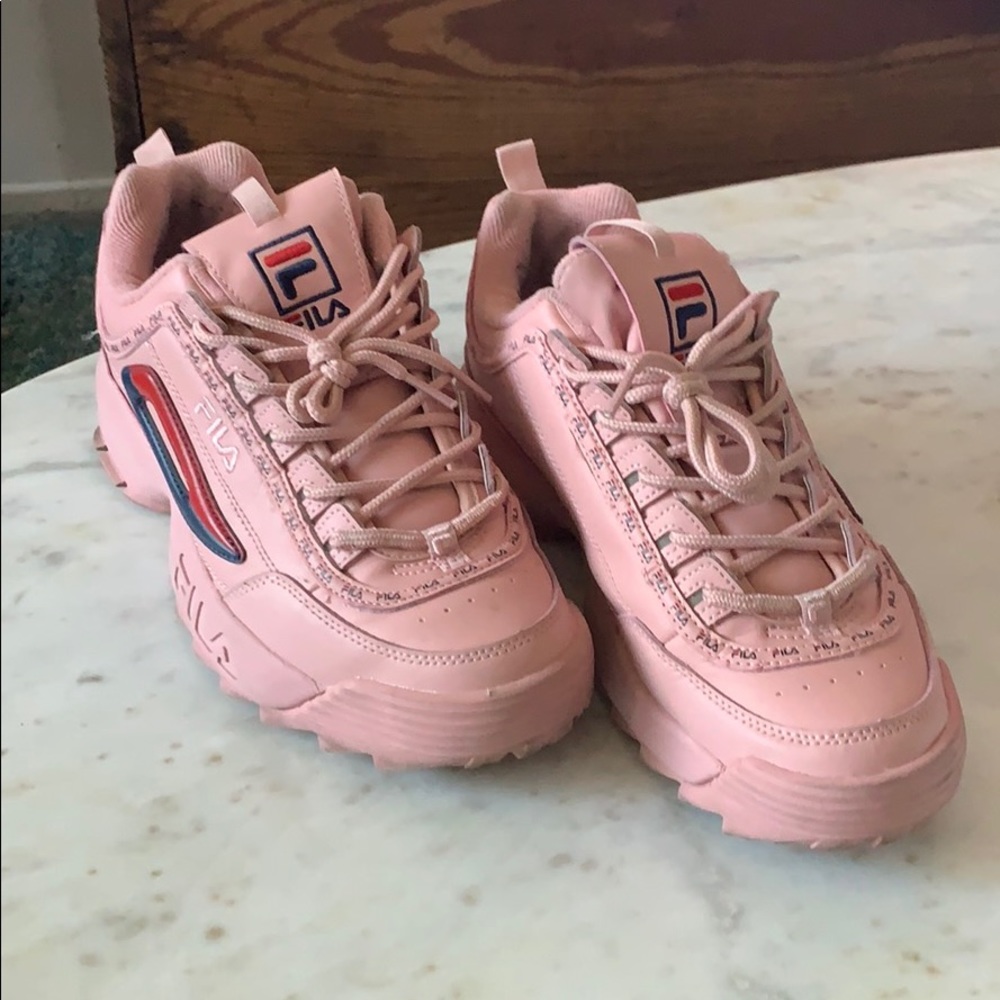 💕🌸 SALE 🌸💕 Fila Disruptor 2 Pink Chunky Sole